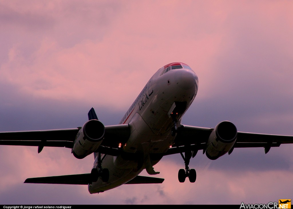 N487TA - Airbus A320-233 - TACA