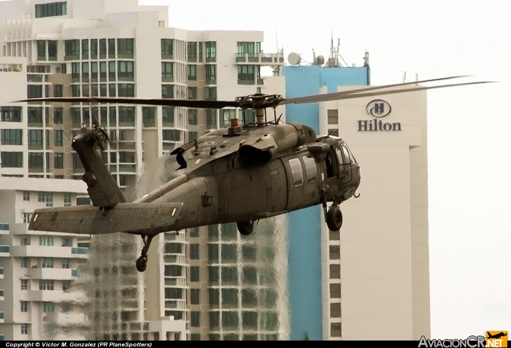 82-24422 - Sikorsky S-70 (H-60 Black Hawk/Seahawk) - USA - Armada / Army