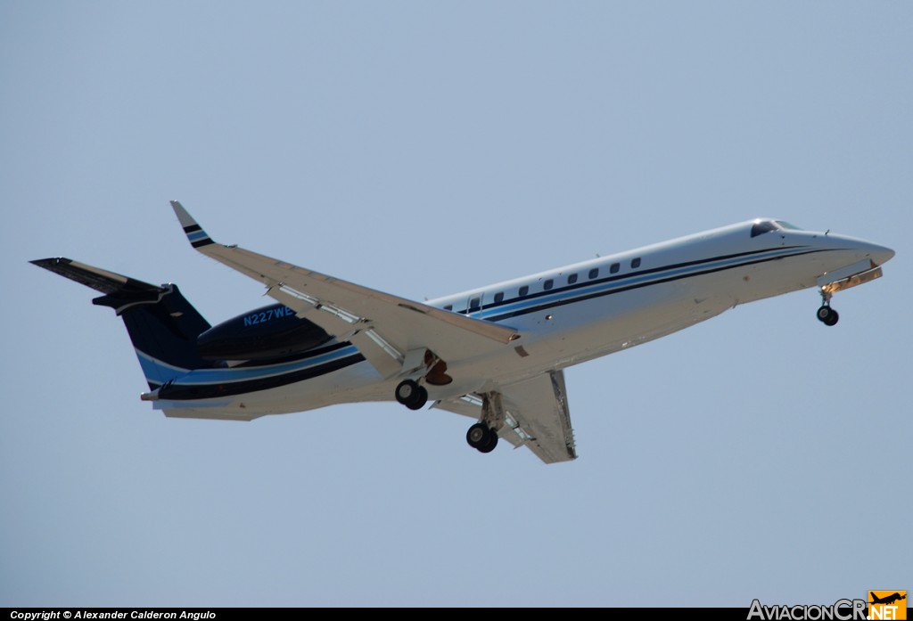 N227WE - Embraer EMB-135BJ Legacy - Privado