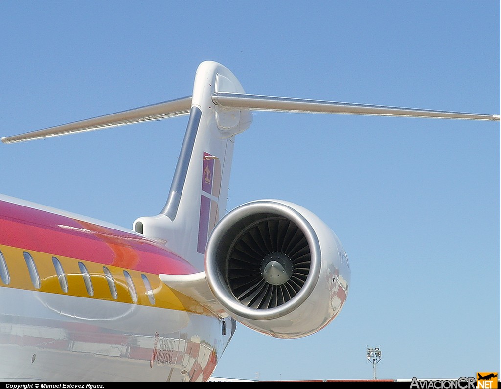 EC-JZS - Canadair CL-600-2D24 Regional Jet CRJ-900 - Air Nostrum (Iberia Regional)