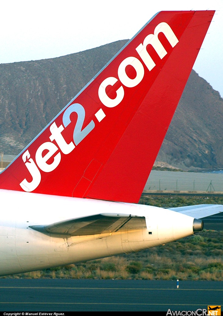 G-LSAD - Boeing 757-236 - Jet2.com