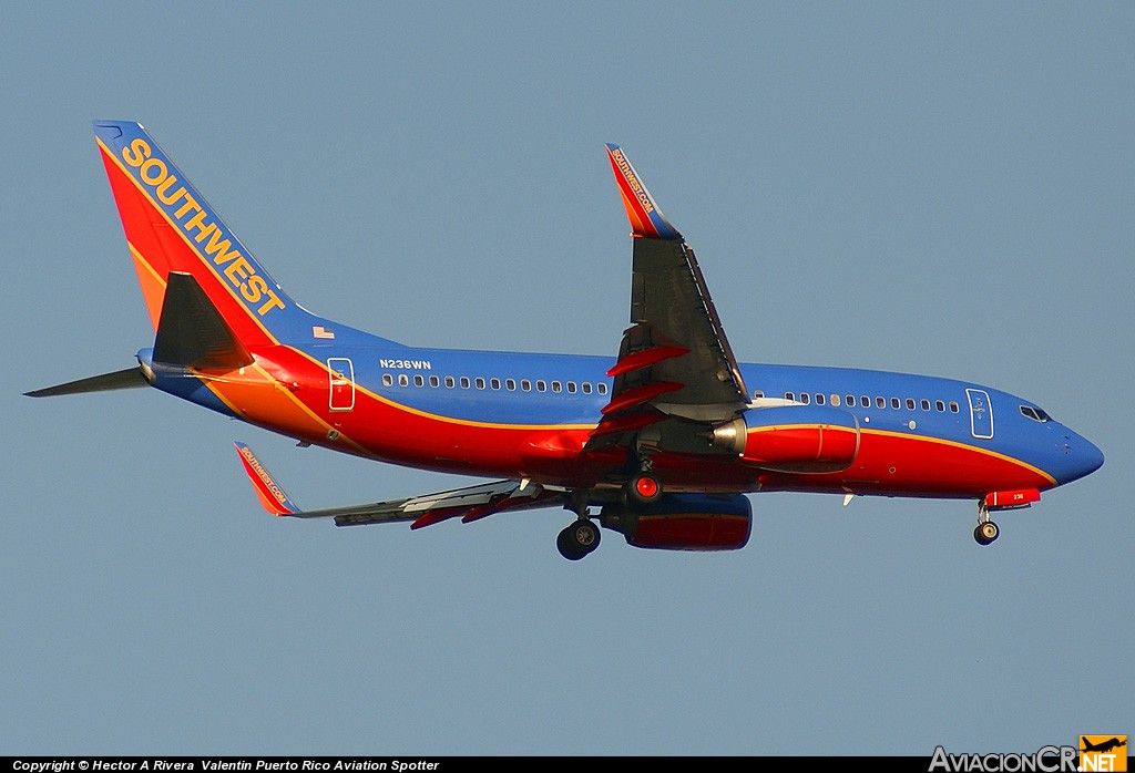 N236WN - Boeing 737-7H4 - Southwest Airlines