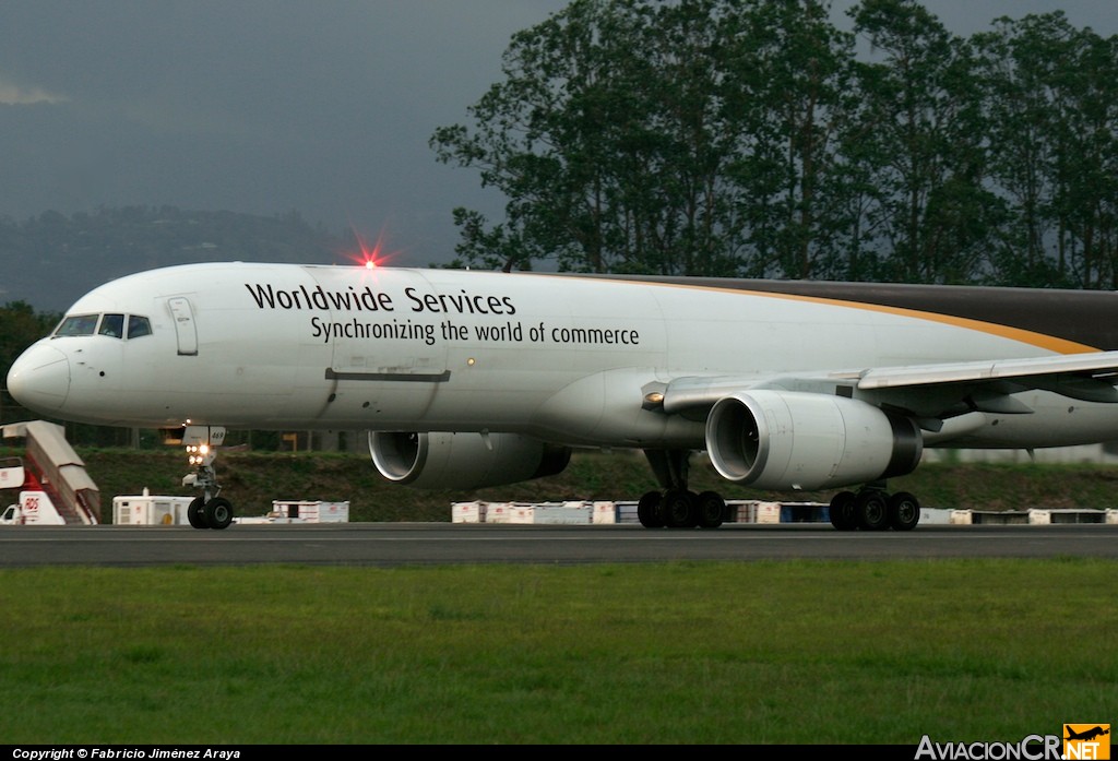 N469UP - Boeing 757-24A(PF) - UPS - United Parcel Service