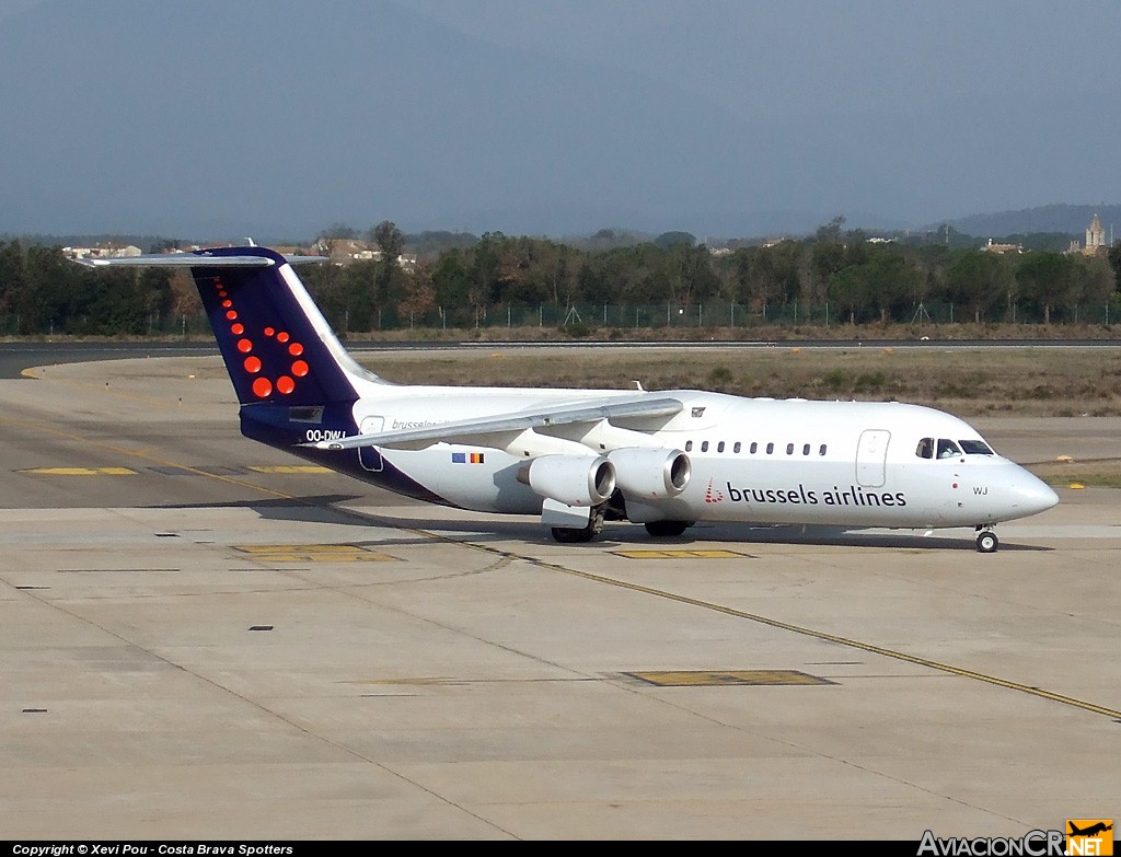 OO-DWJ - British Aerospace Avro 146-RJ100 - SN Brussels Airlines