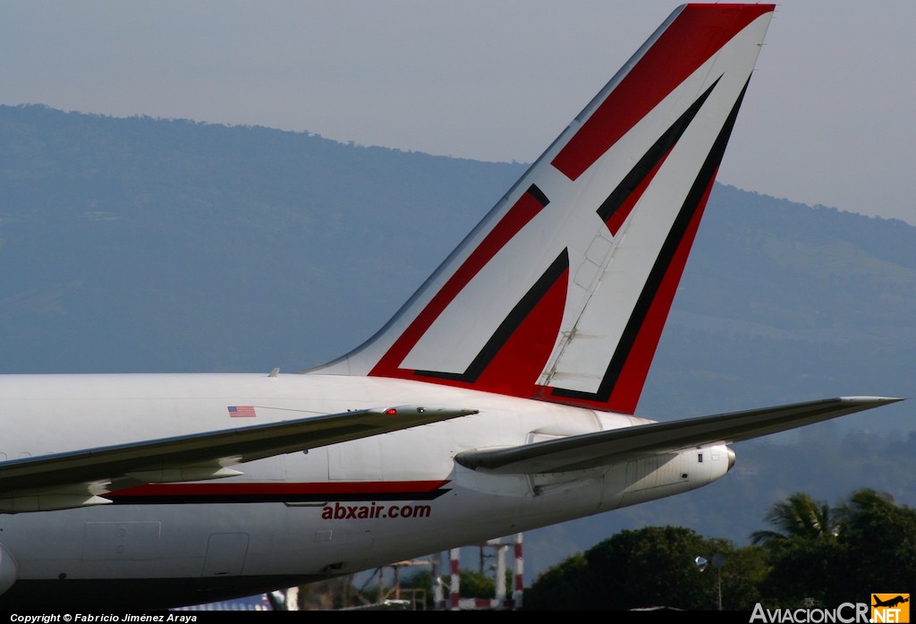 N750AX - Boeing 767-232/SF - ABX Air