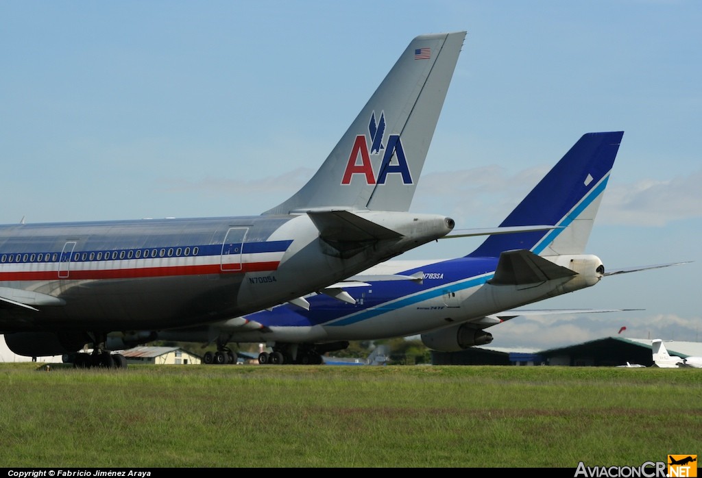 N70054 - Airbus A300B4-605R - American Airlines