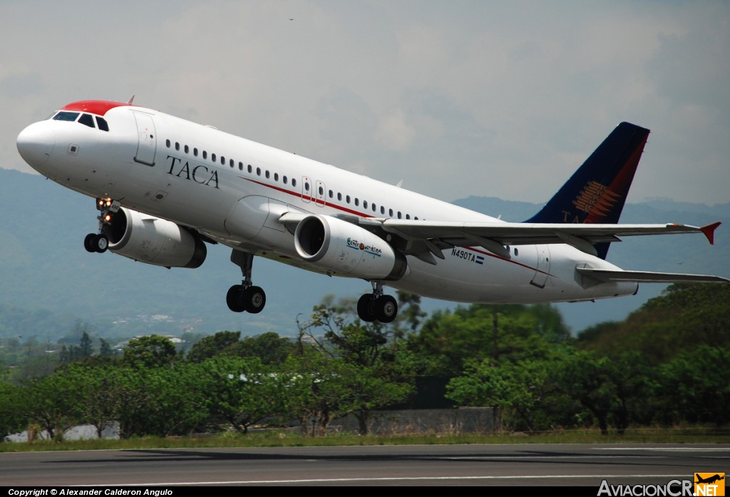 N490TA - Airbus A320-233 - TACA