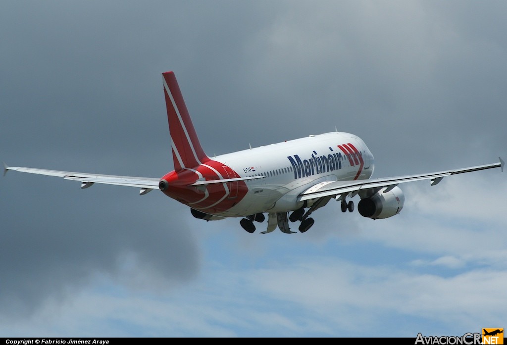 EI-TAF - Airbus A320-233 - Martinair