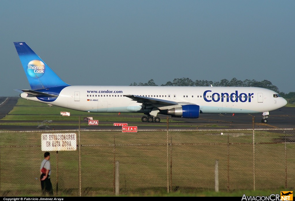D-ABUC - Boeing 767-330(ER) - Condor