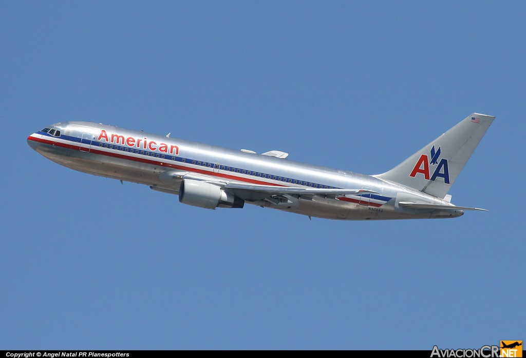 N328AA - Boeing 767-223/ER - American Airlines