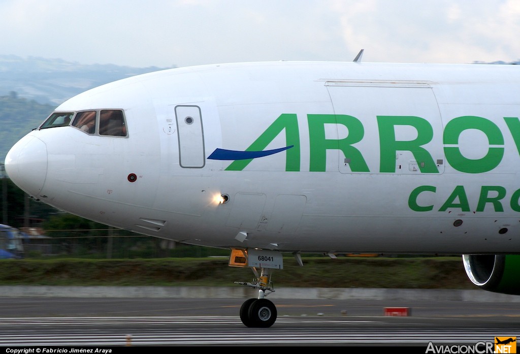 N68041 - McDonnell Douglas DC-10-10(F) - Arrow Air