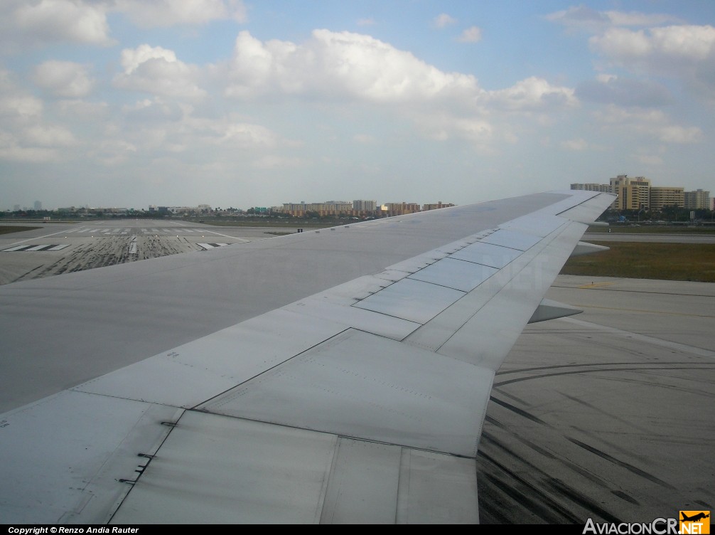 CC-CRG - Boeing 767-375/ER - LAN Chile