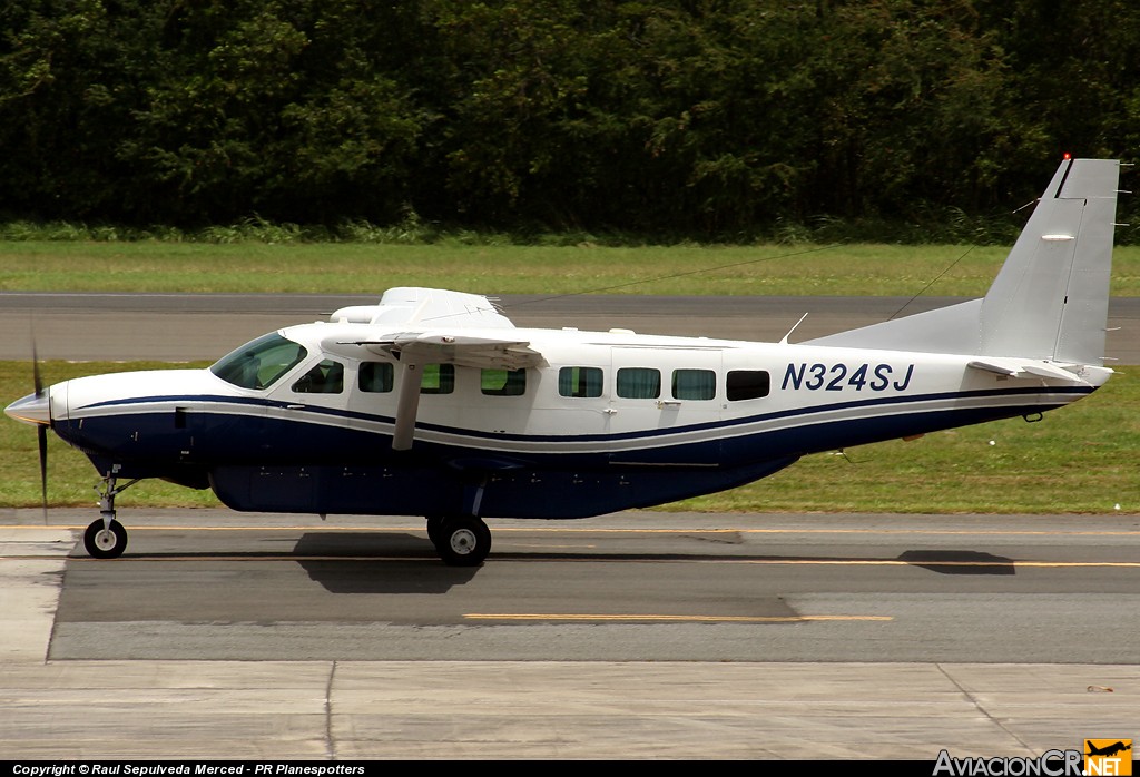 N324SJ - Cessna 208B Grand Caravan - National Aircraft Leasing Corp.