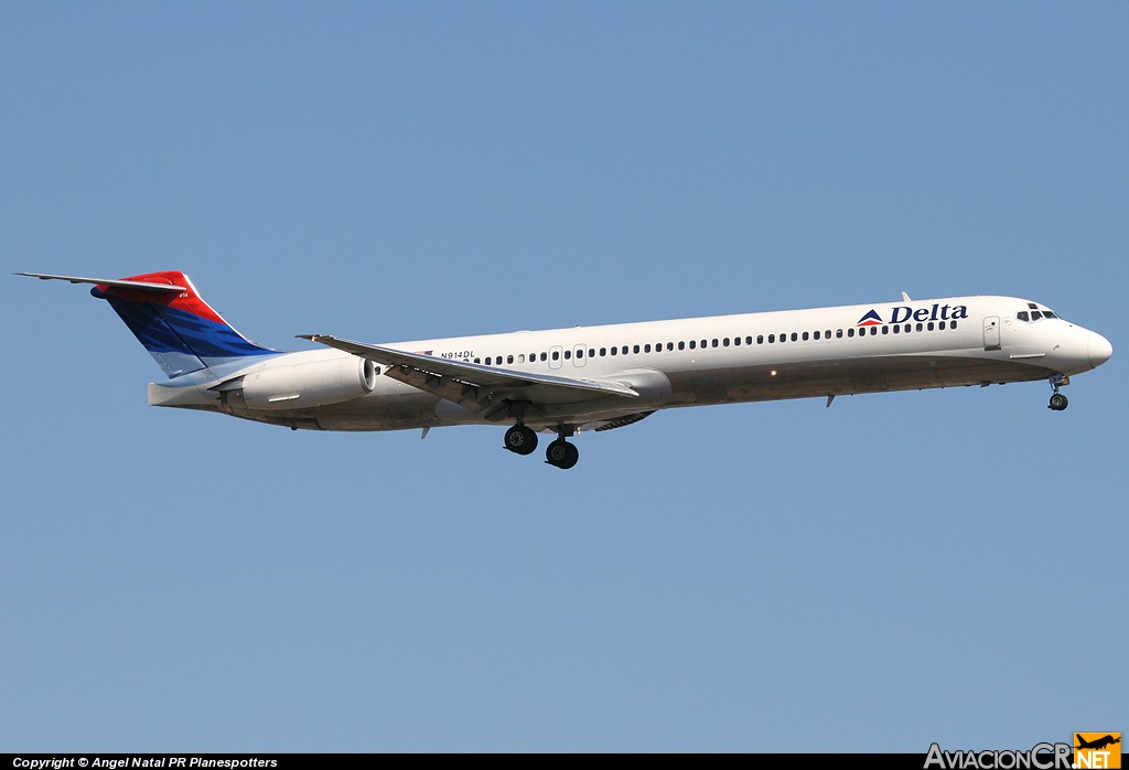 N914DL - McDonnell Douglas MD-88 - Delta Air Lines
