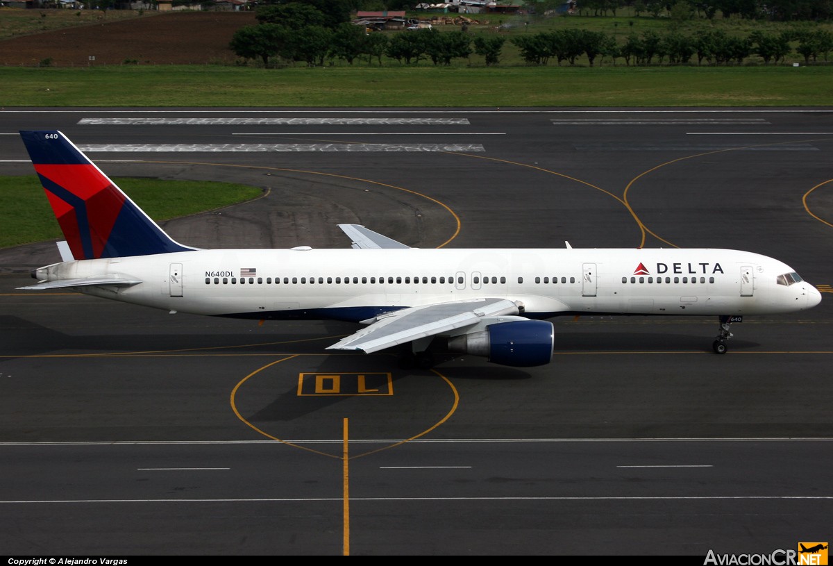 N640DL - Boeing 757-232 - Delta Airlines