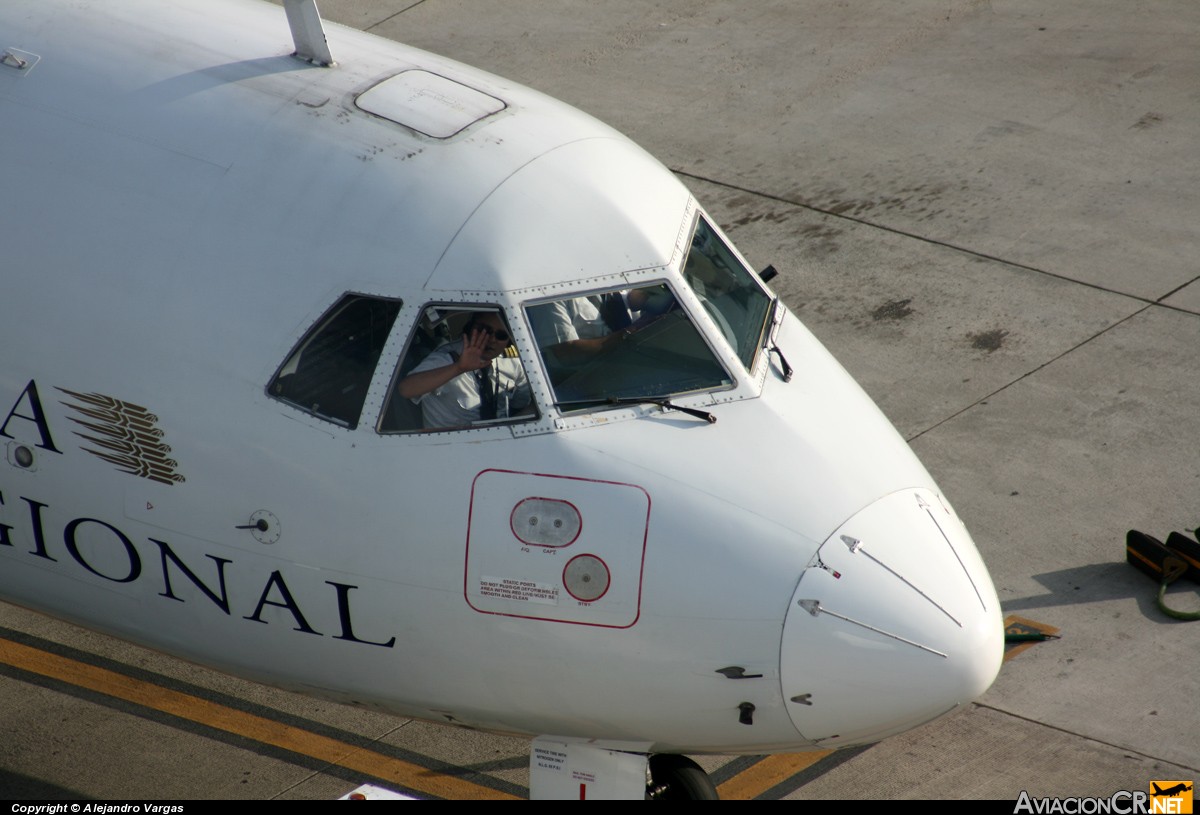 TG-RYM - Aerospatiale ATR-42-300 - TACA