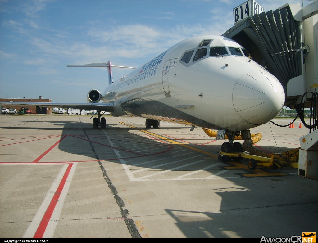 N932DL - McDonnell Douglas MD-88 - Delta Air Lines