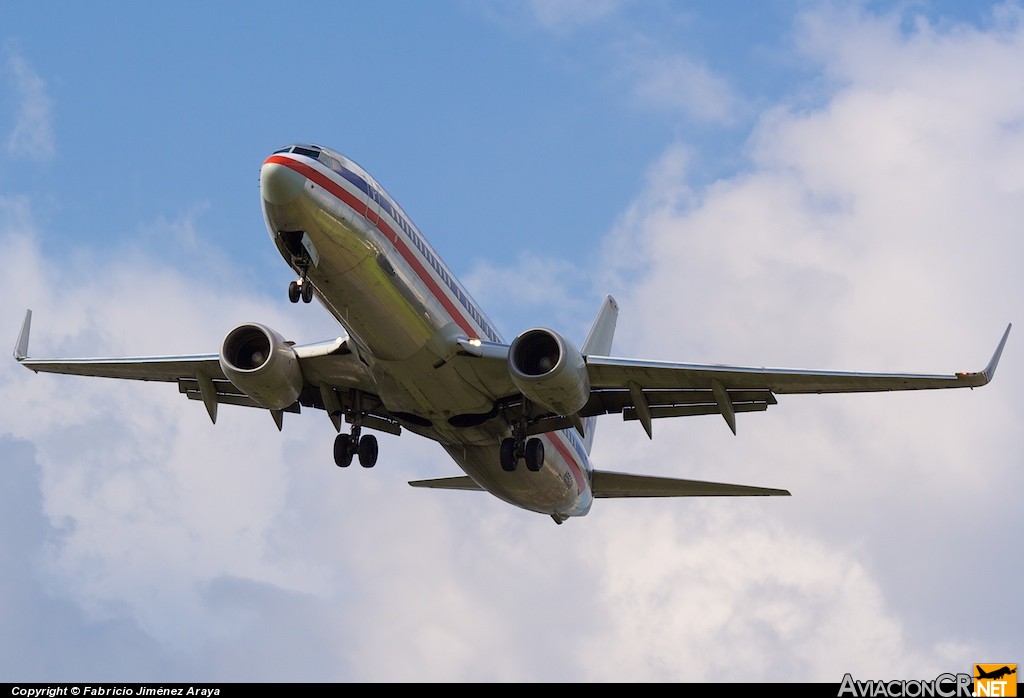 N956AN - Boeing 737-823 - American Airlines