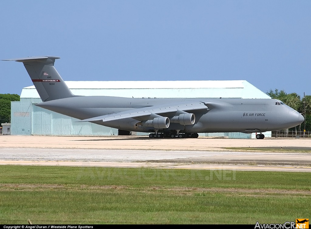 90011 - Lockheed C-5C Galaxy (L-500) - USA-National Guard