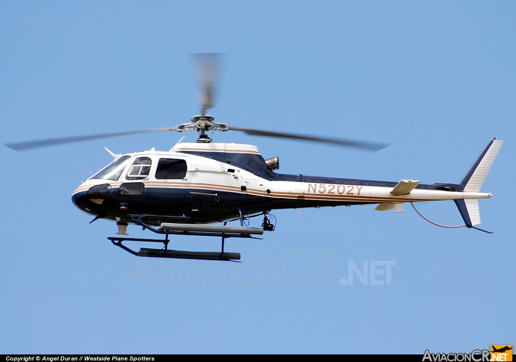 N5202Y - Eurocopter AS-350B3 Ecureuil - United States Customs National Aviation Center