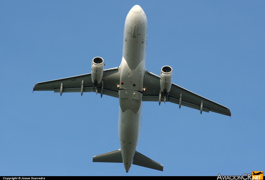 N495TA - Airbus A320-233 - TACA