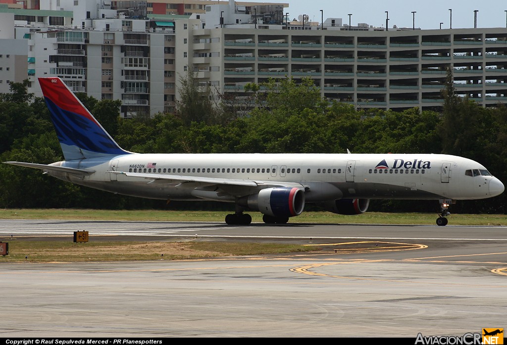 N662DN - Boeing 757-232 - Delta Airlines