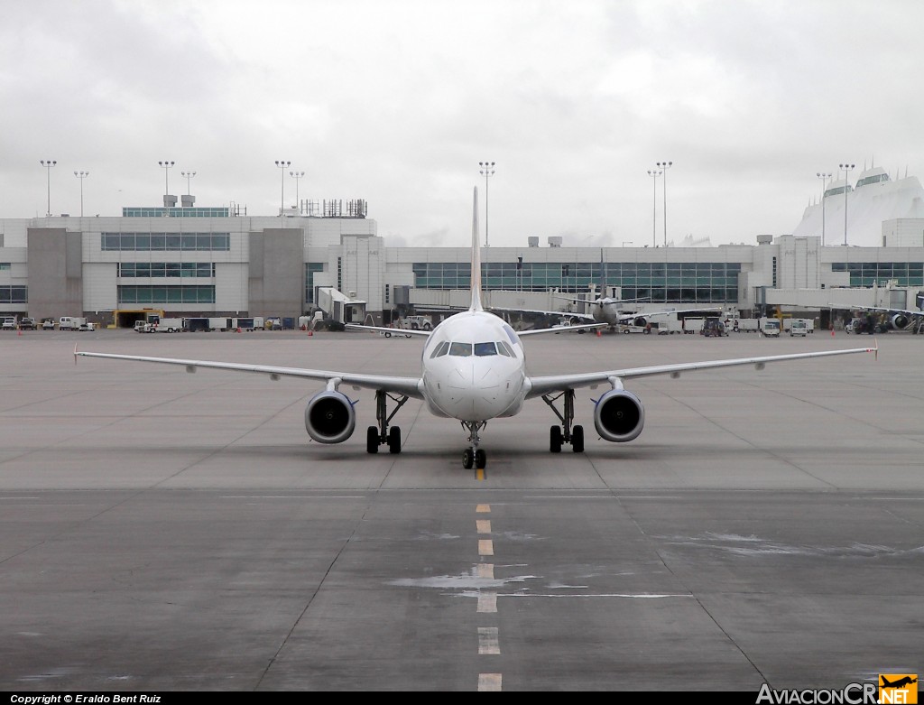 N483UA - Airbus A320-232 - TED