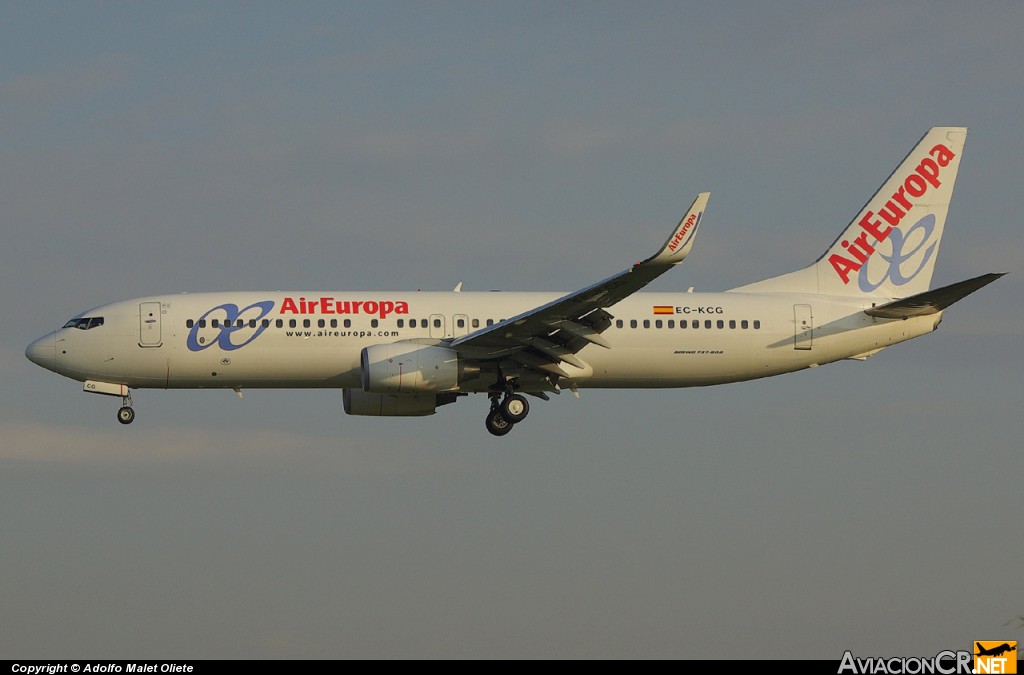 EC-KCG - Boeing 737-85P - Air Europa