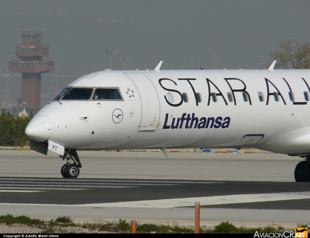 D-ACPT - Canadair CL-600-2C10 Regional Jet CRJ-700 - Lufthansa Cityline
