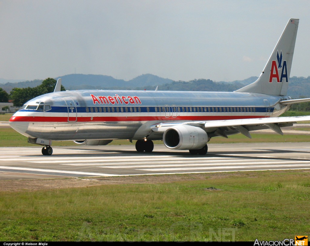 N958AN - Boeing 737-823 - American Airlines