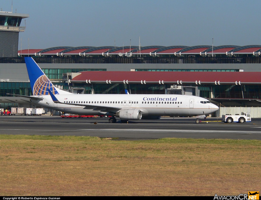 N12225 - Boeing 737-824 - Continental Airlines