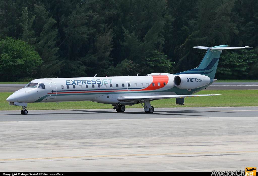 N26549 - Embraer EMB-145LR (ERJ-145LR) - Express Jet