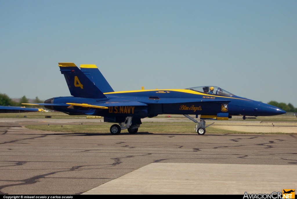  - McDonnell Douglas F/A-18A Hornet - Blue Angels