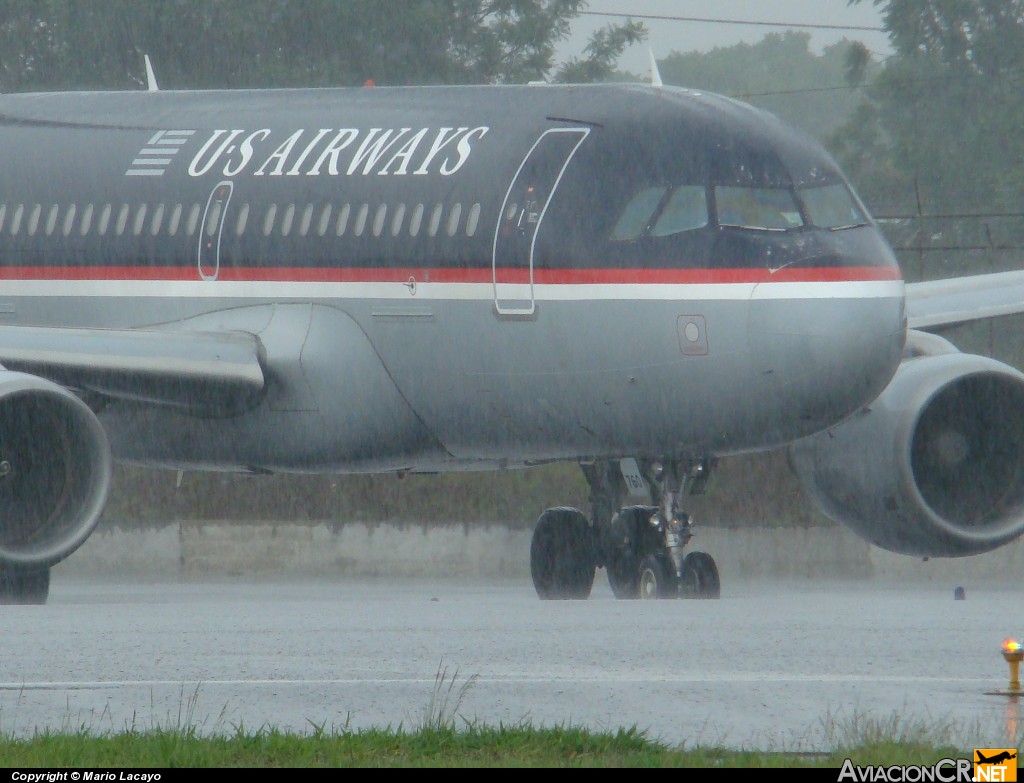 N760US - Airbus A319-112 - US Airways