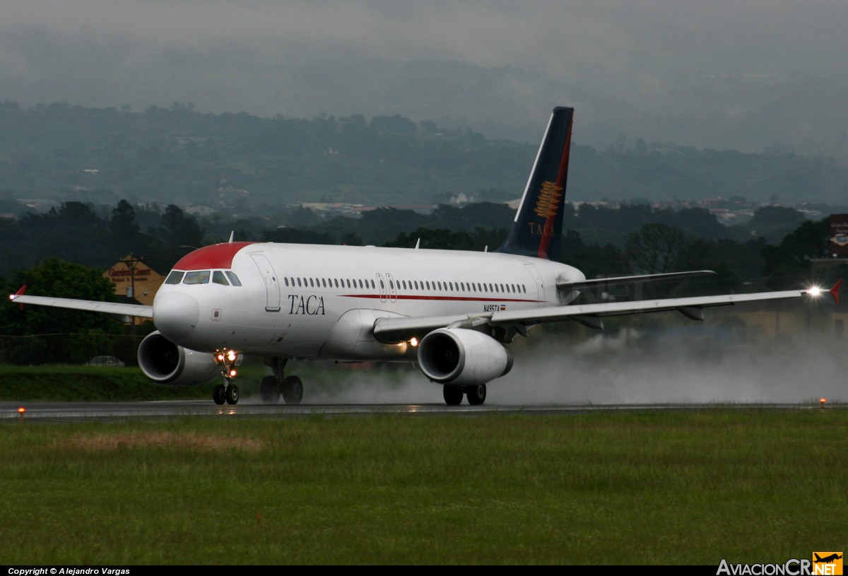 N496TA - Airbus A320-233 - TACA