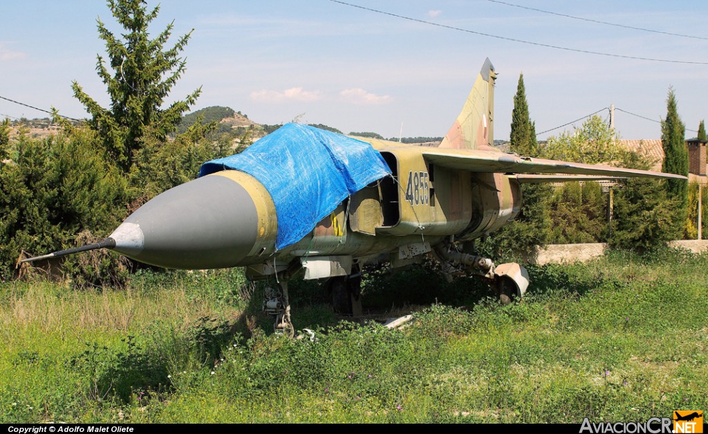 4855 - Mikoyan-Gurevich MiG-23 (Genérico) - Privado