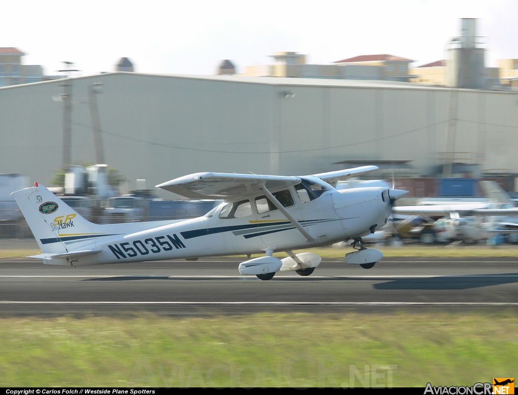 N7035M - Cessna 172S Skyhawk SP - Isla Grande Flying School