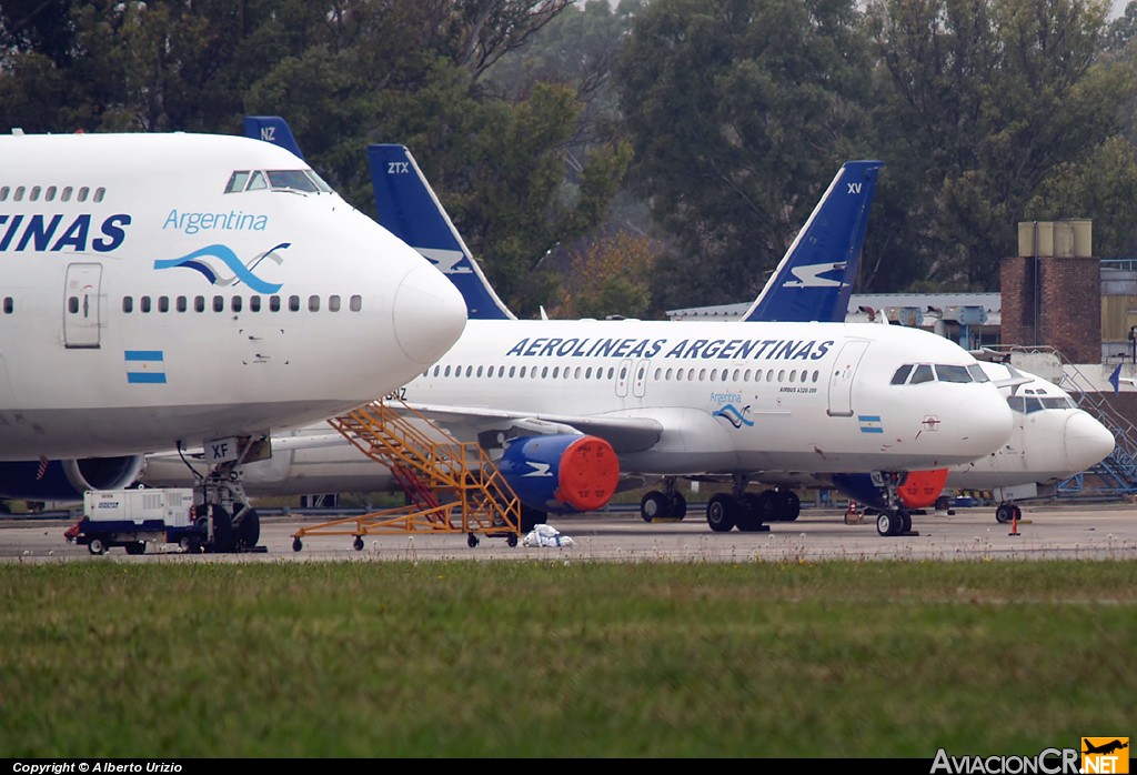LV-BNZ - Airbus A320-212 - Aerolineas Argentinas
