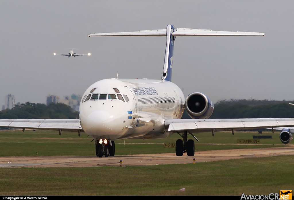 LV-VCB - McDonnell Douglas MD-88 - Austral Líneas Aéreas