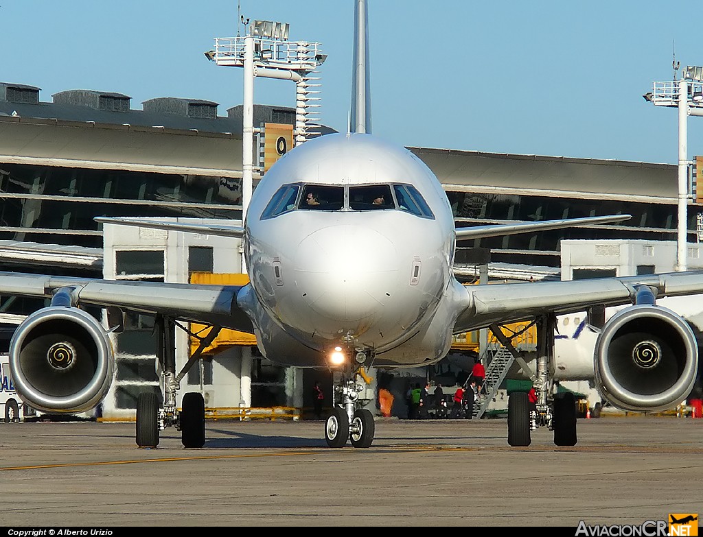 LV-BET - Airbus A320-233 - LAN Argentina