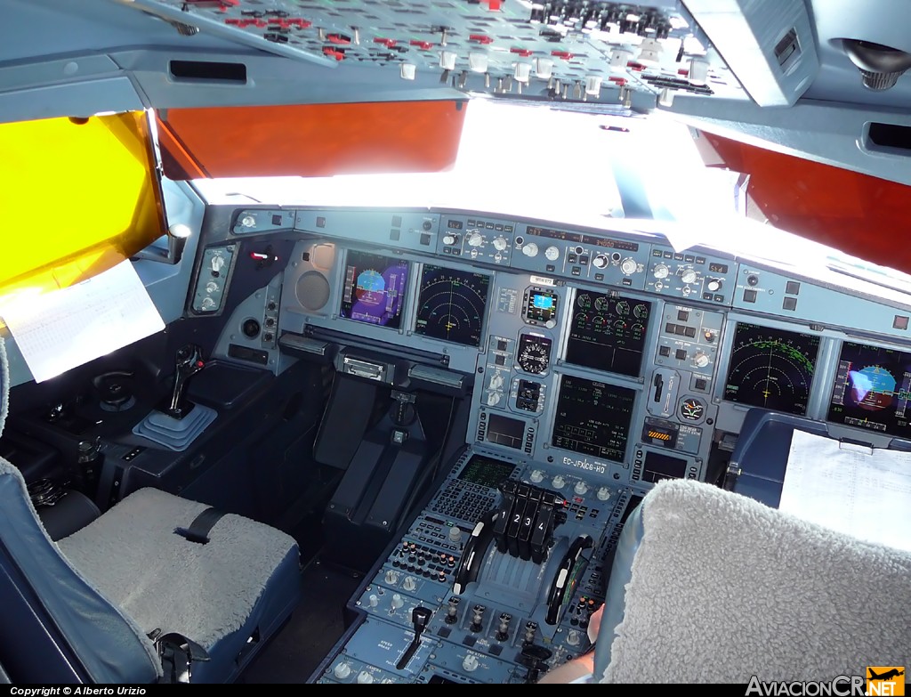 EC-JFX - Airbus A340-642 - Iberia