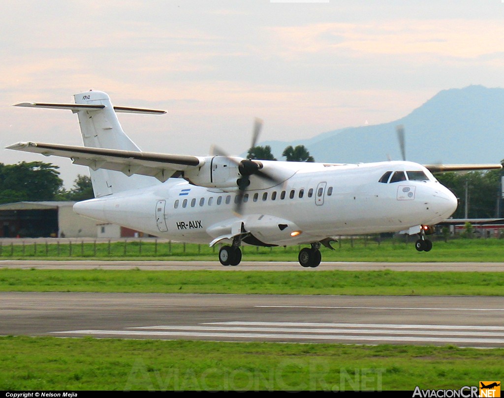 HR-AUX - ATR 42-300 - TACA Regional Airlines (Isleña Airlines)