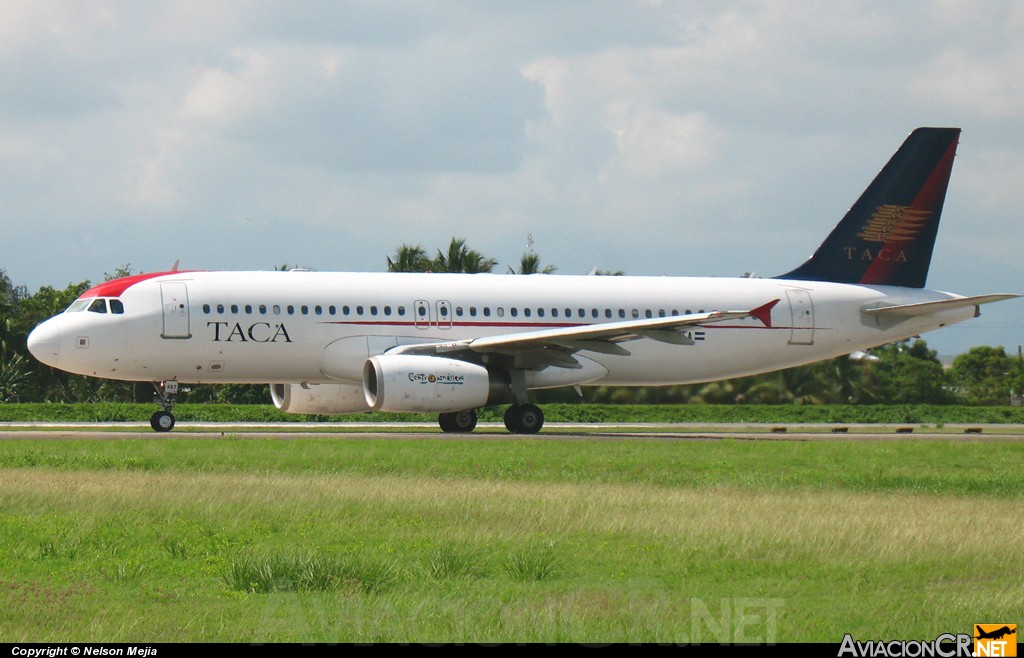 N487TA - Airbus A320-233 - TACA