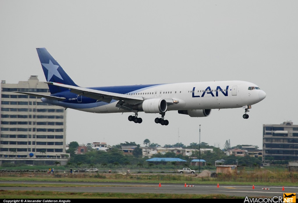 CC-CRH - Boeing 767-375/ER - LAN Airlines