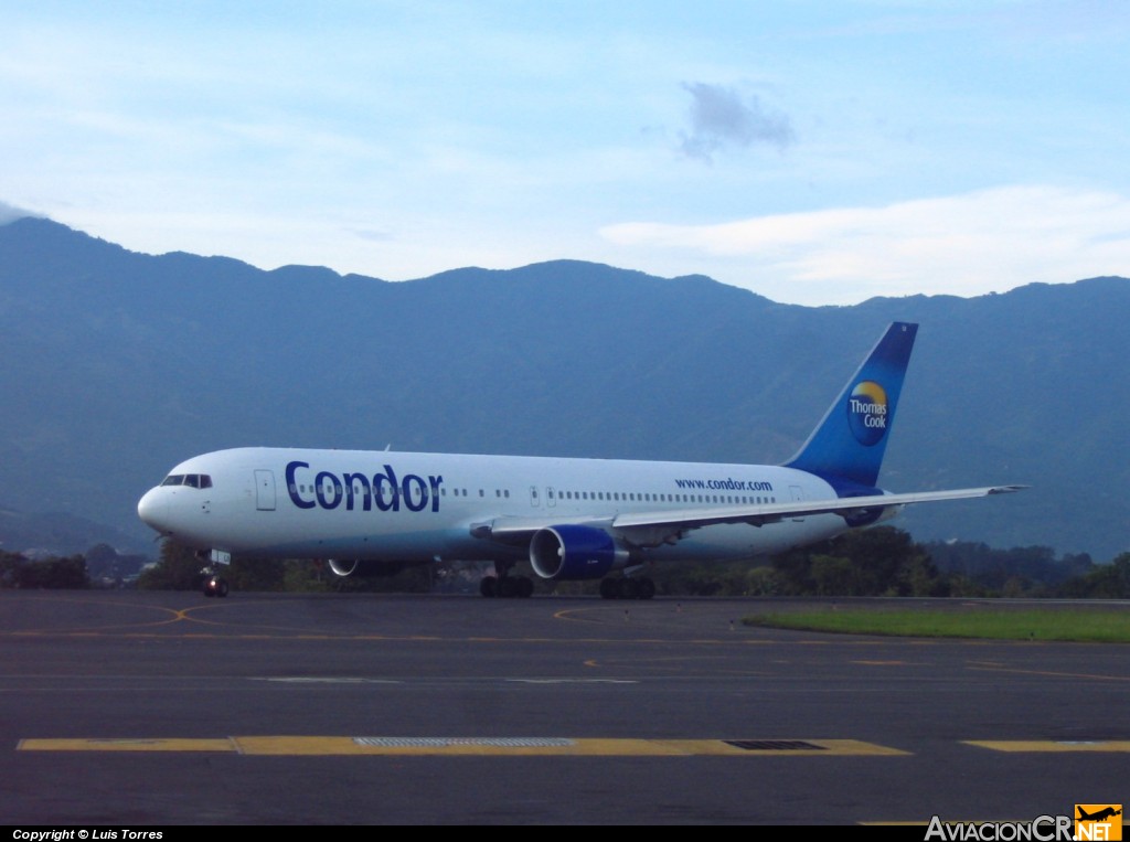 D-ABUI - Boeing 767-330/ER - Condor
