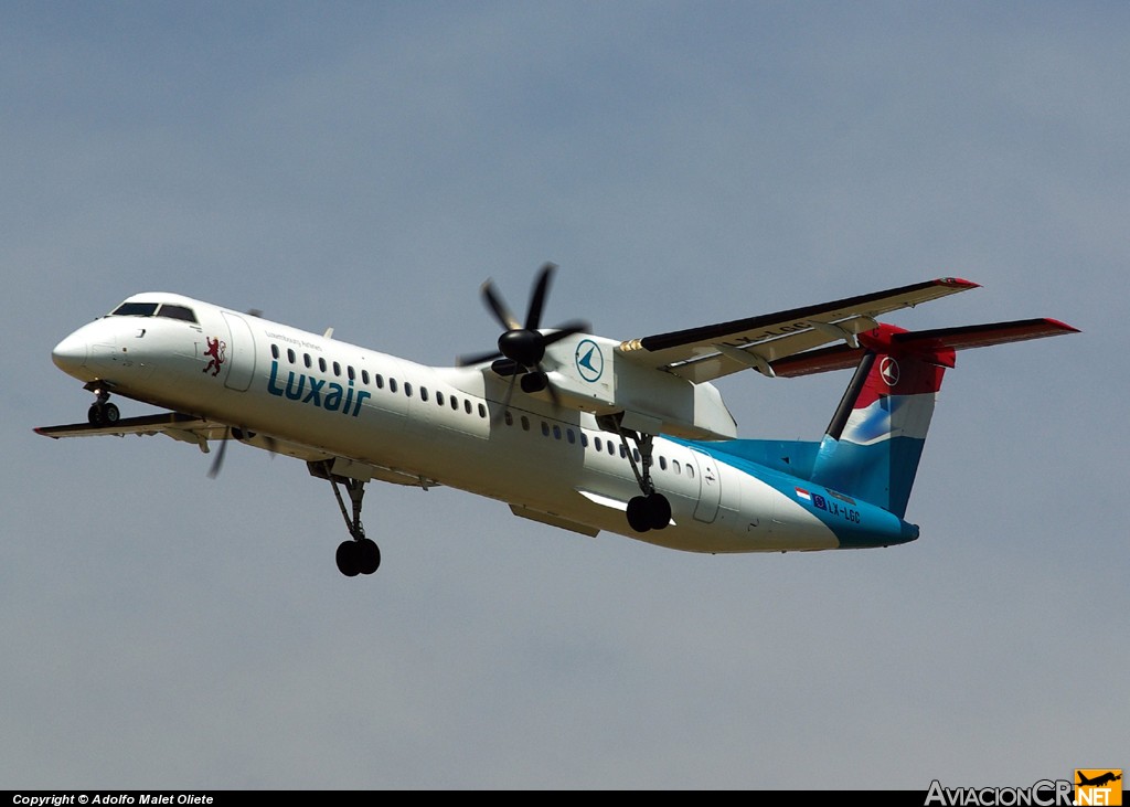 LX-LGC - De Havilland Canada DHC-8-402Q Dash 8 - LUXAIR