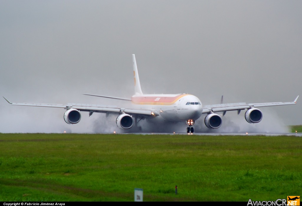 EC-JFX - Airbus A340-642 - Iberia