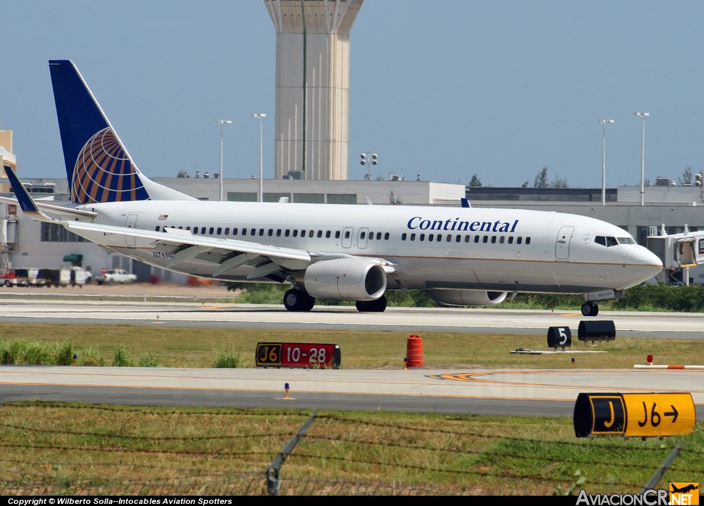 N76503 - Boeing 737-824 - Continental Airlines