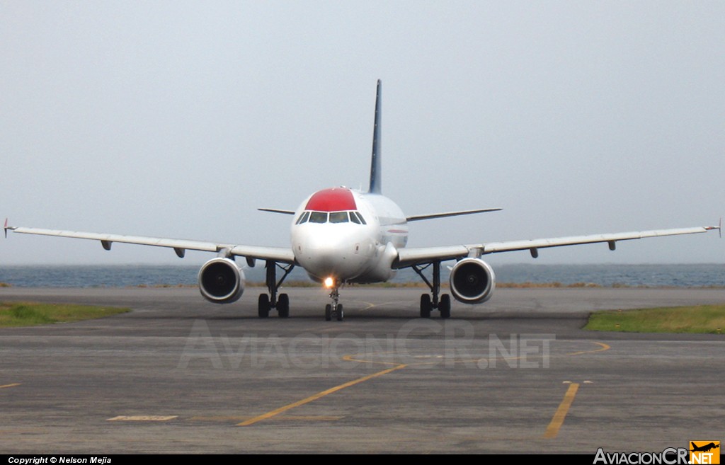 N484TA - Airbus A320-233 - TACA