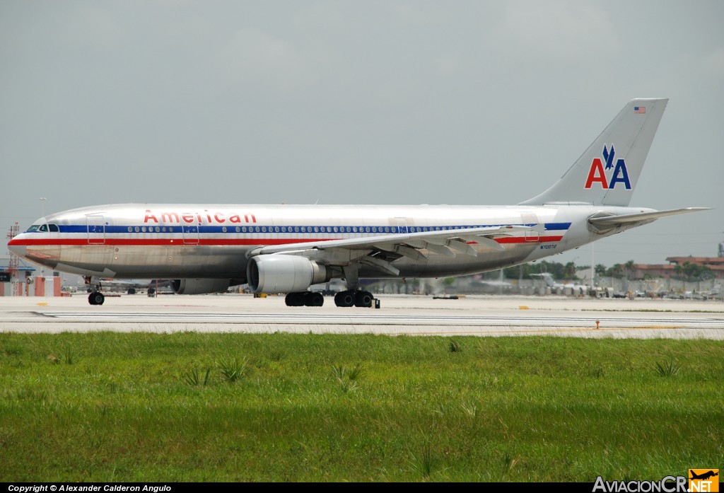 N70072 - Airbus A300B4-605R - American Airlines
